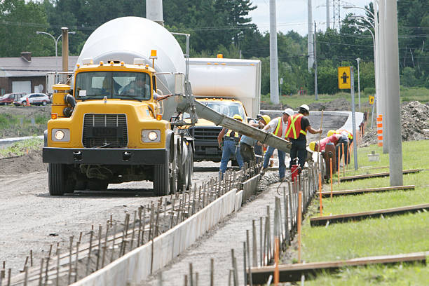 Best Commercial Concrete Contractor  in Indian Springs Village, AL